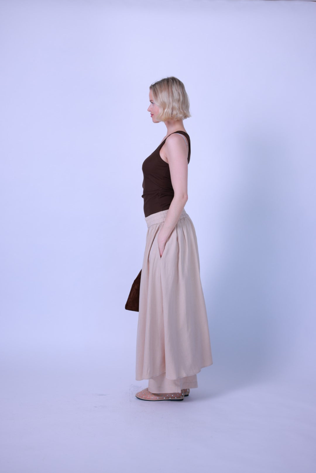 Grand maxi skirt together with long pants