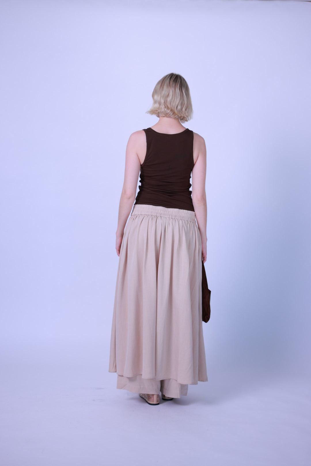 Grand maxi skirt together with long pants