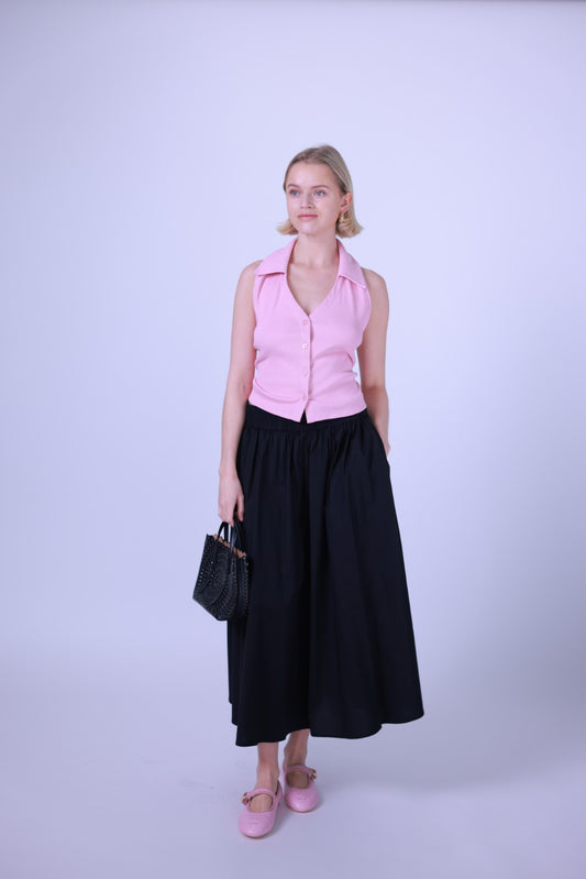 Sleeveless button-up vest