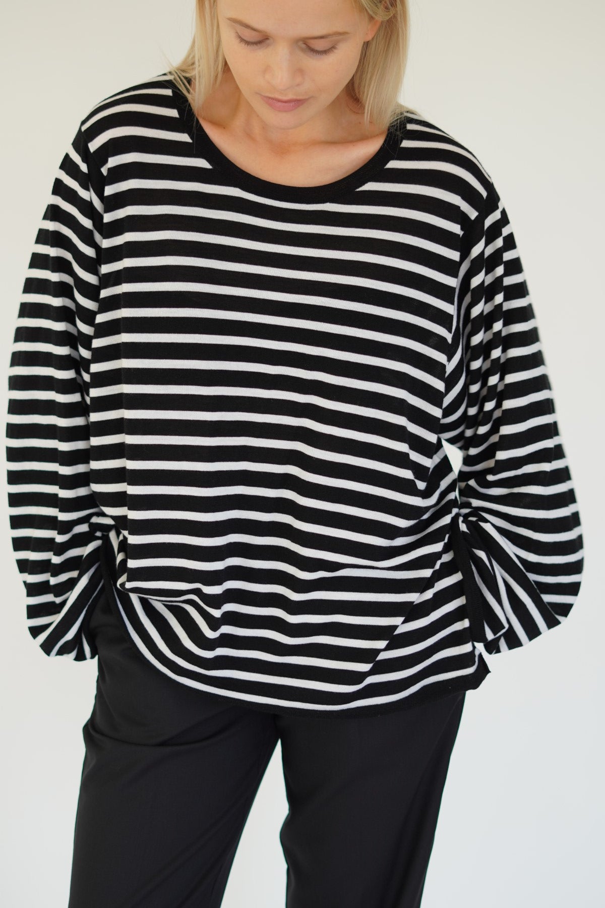 Wool sweater black stripes