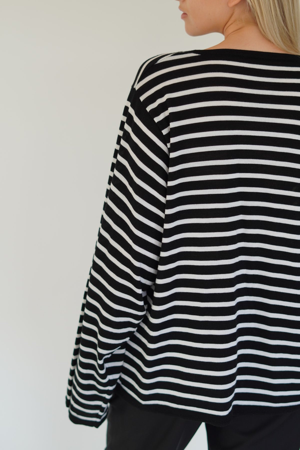 Wool sweater black stripes