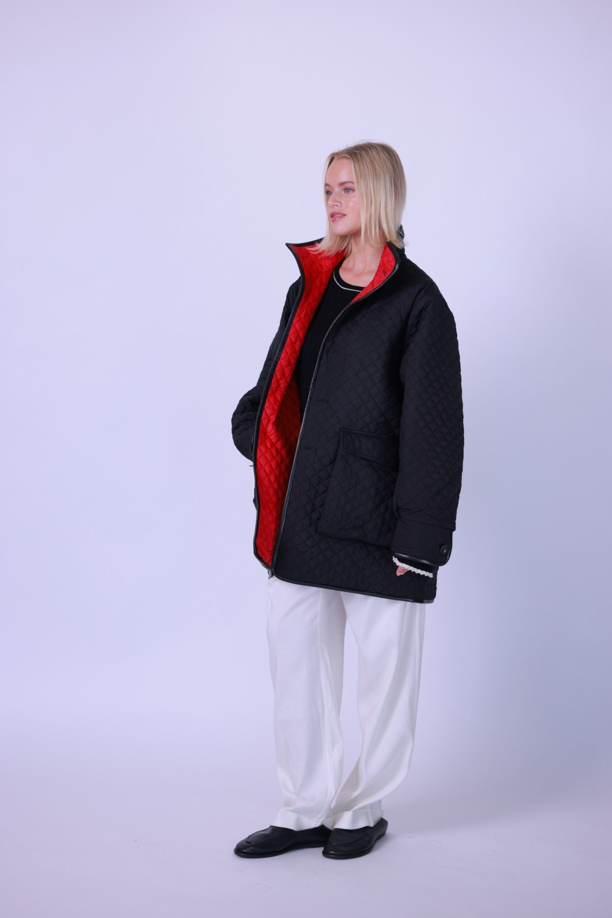 Thermo jacket w. red lining