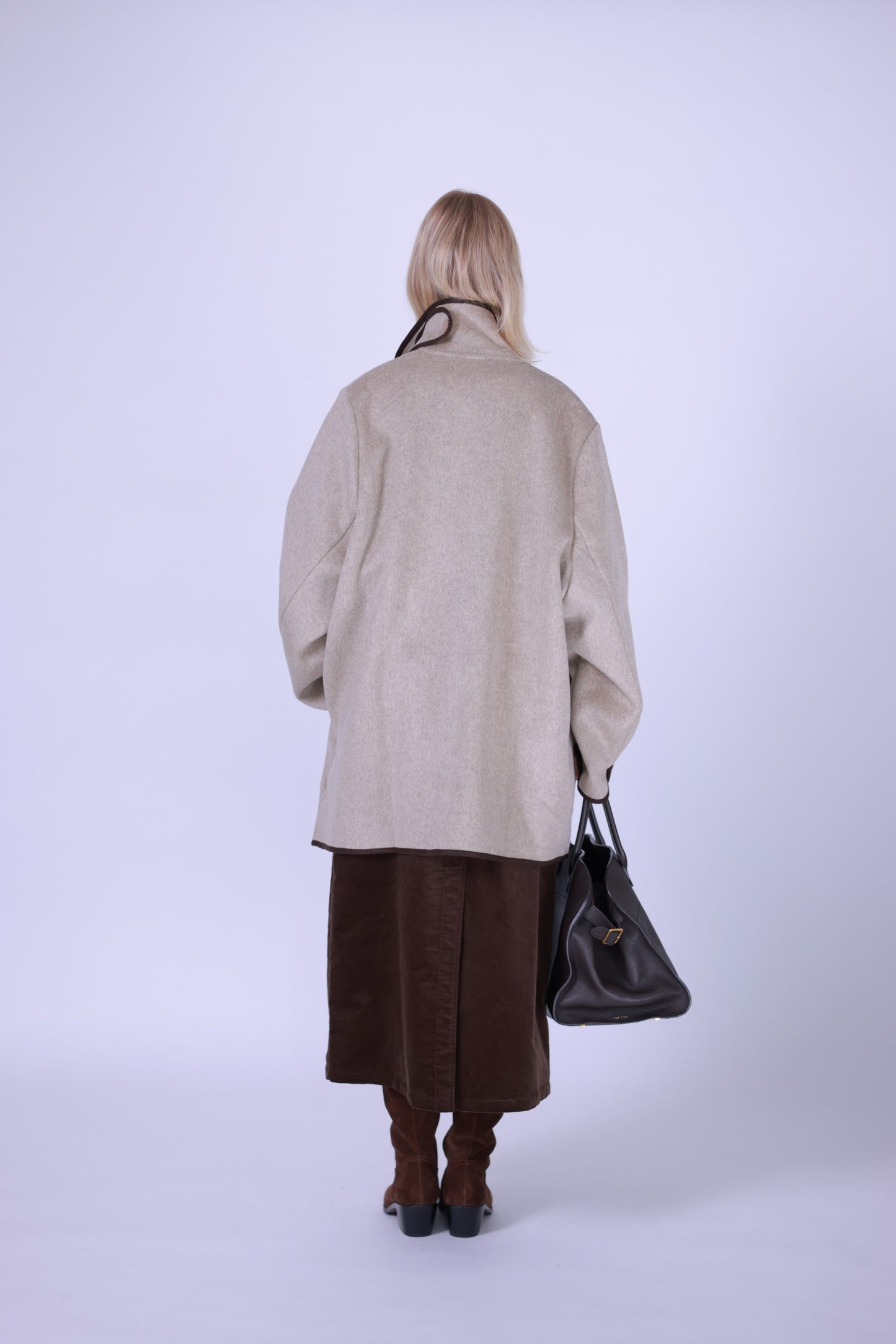 Coat, wool and cashmere blend with brown edges