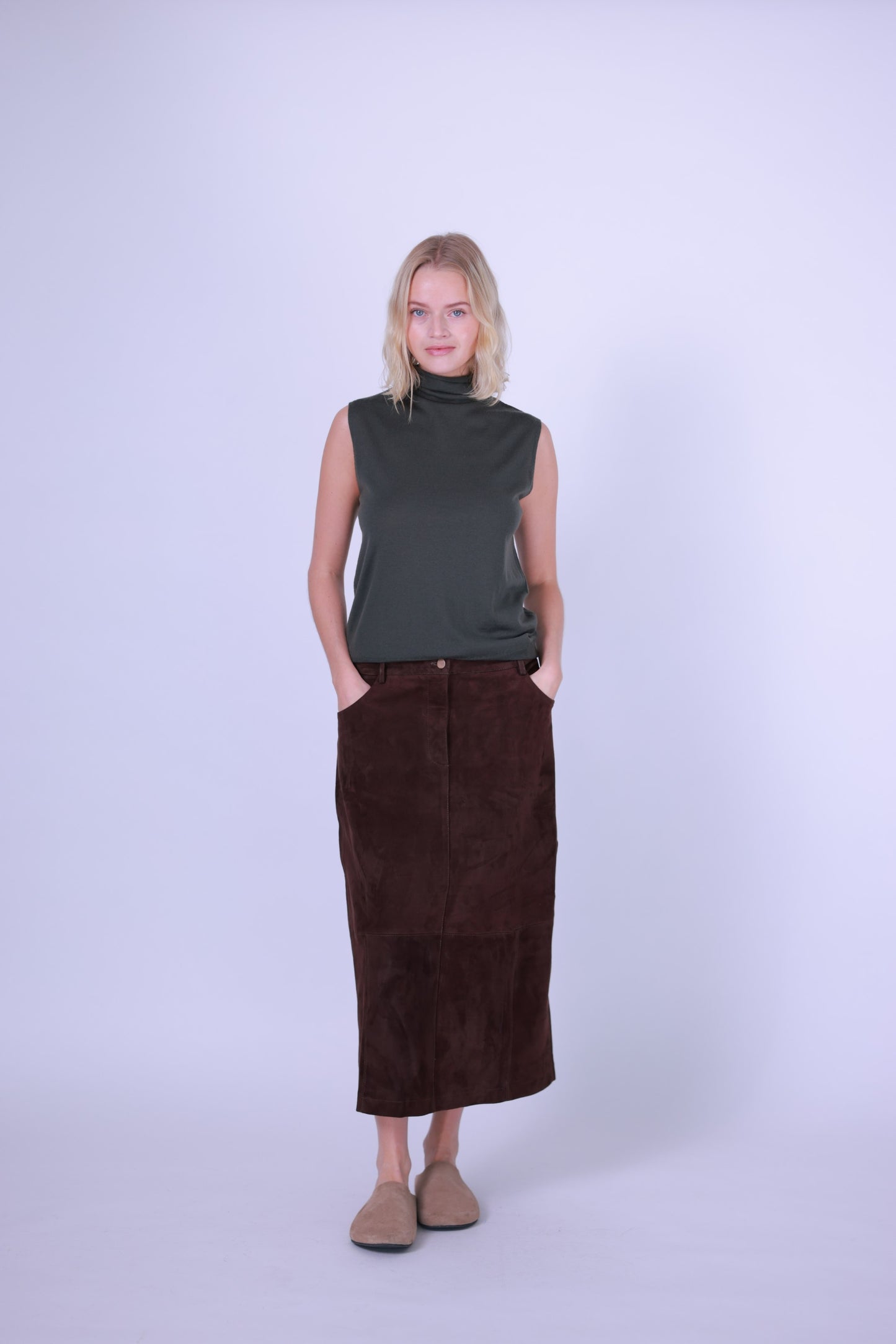 Skirt suede